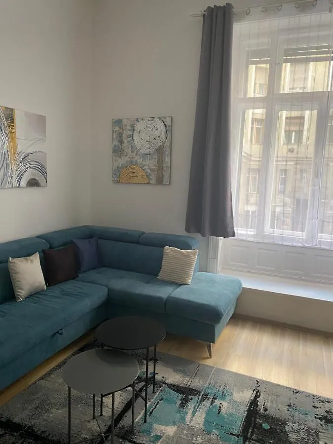 Blue Danube Apartment Downtown With Free Parking Budapest