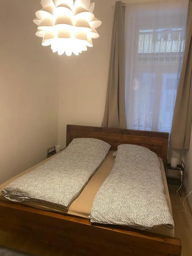Blue Danube Apartment Downtown With Free Parking Budapest